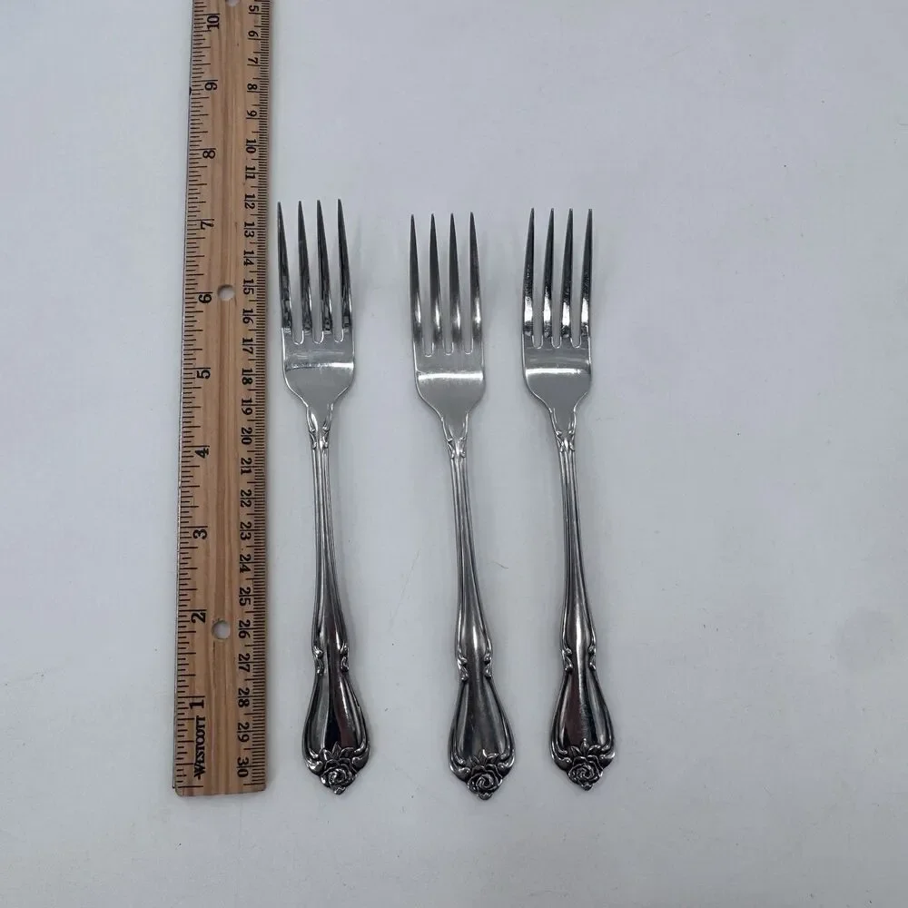 Oneida Arbor Rose True Rose 7.25